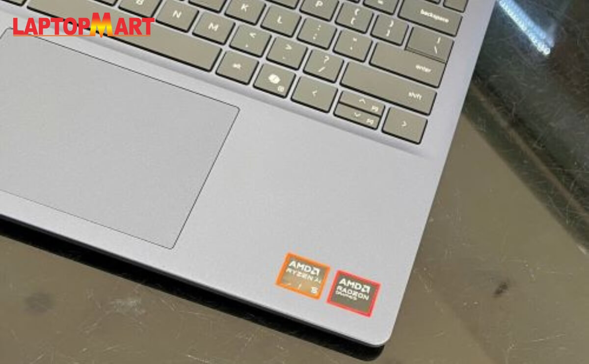 Hình Ảnh Laptop Dell 14 Plus 2in1 DB04255 | LaptopMart 02