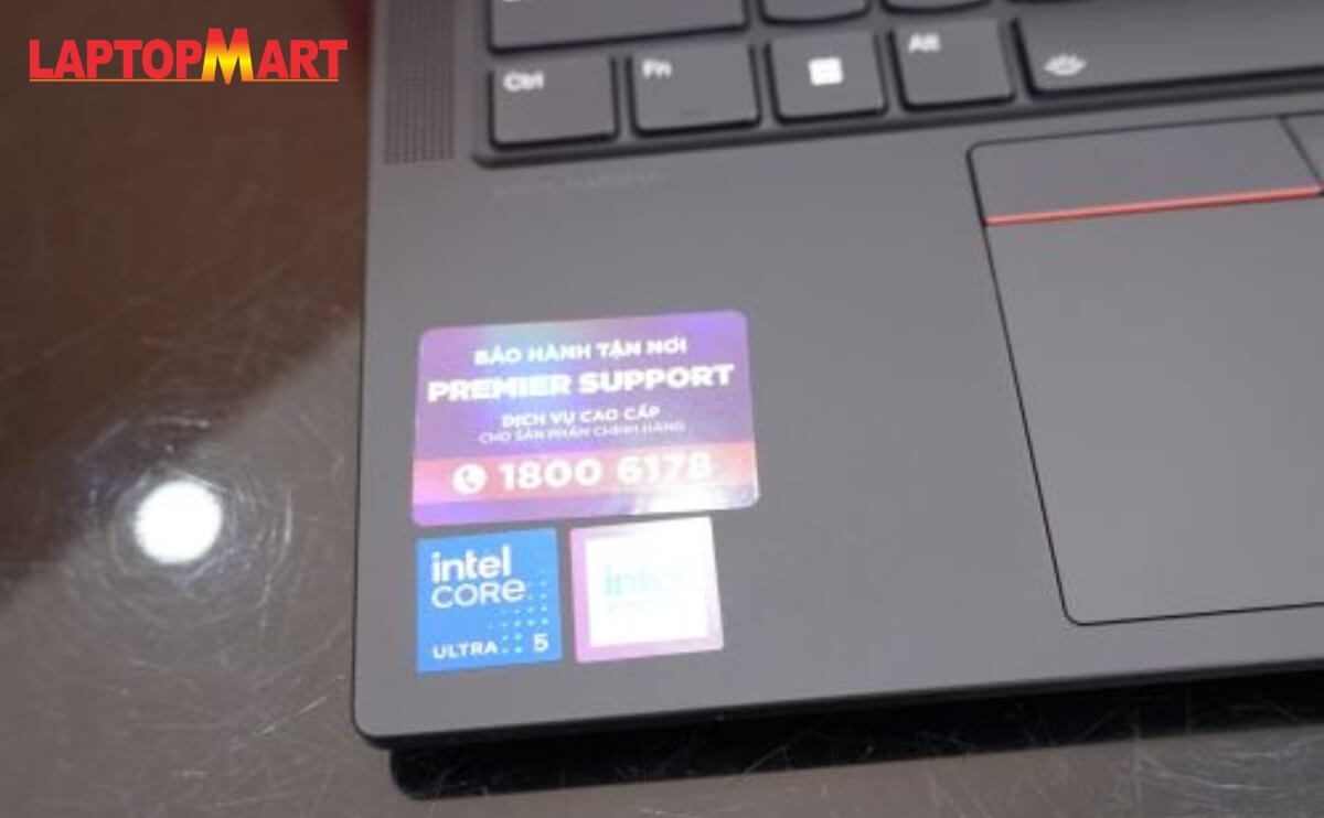 Hình Ảnh Laptop Lenovo ThinkPad E14 Gen 7 21SX002QVA | LaptopMart 02